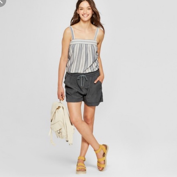 Universal Thread Gray Utility Shorts 